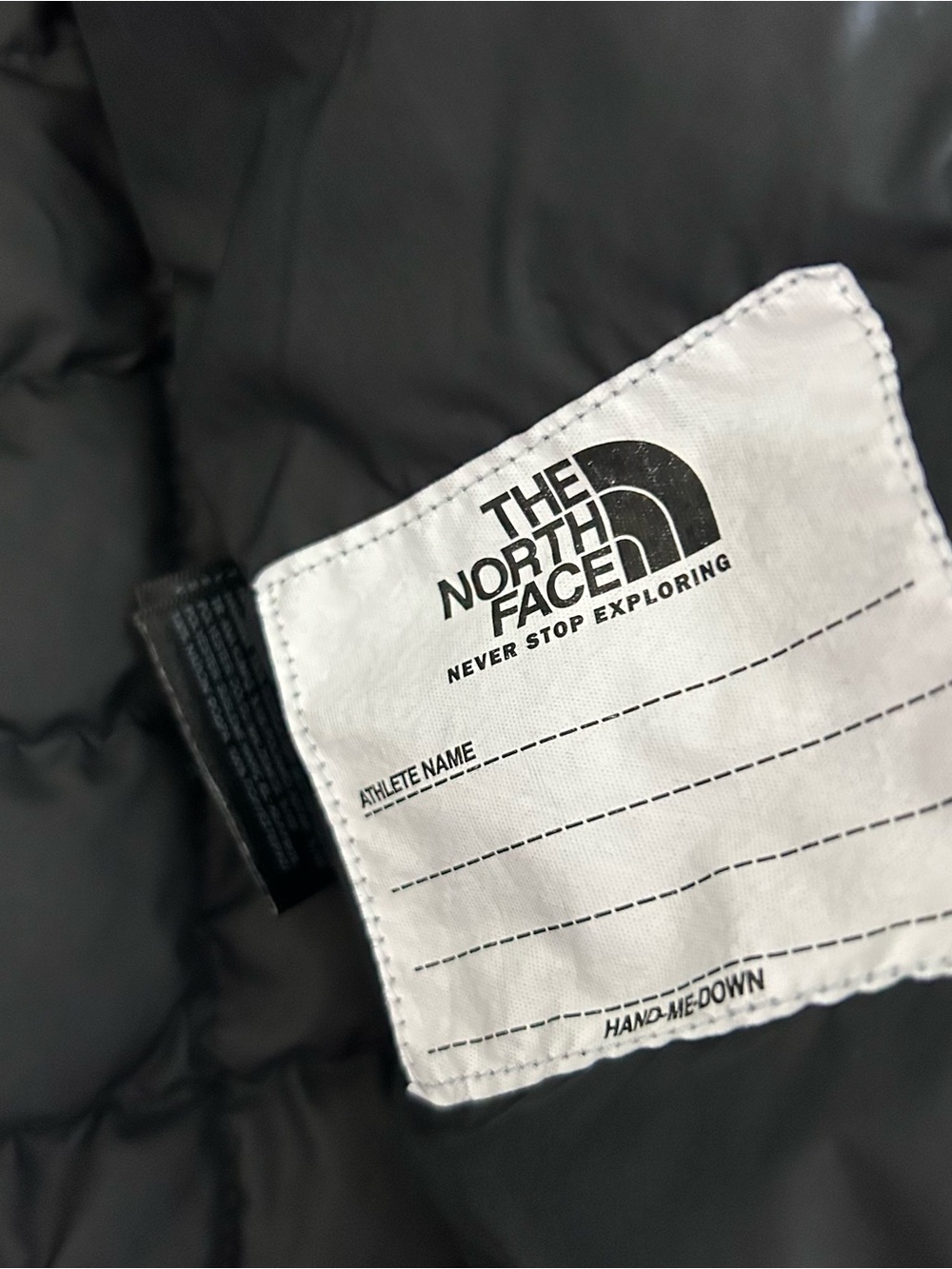 North face jacket - Picture 3 of 6